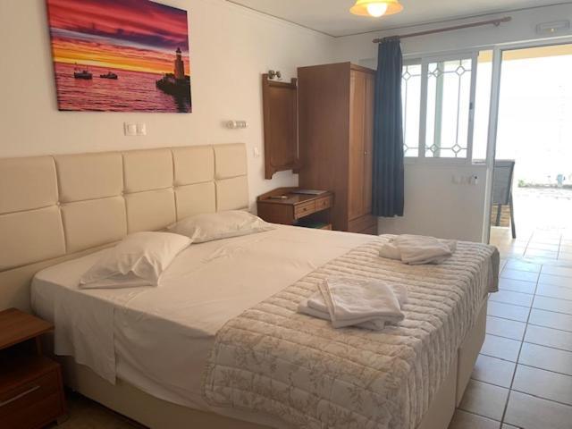 Kassiopi Bay Apartment Bagian luar foto