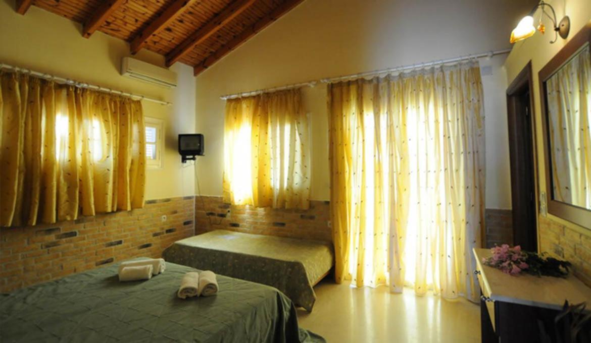 Kassiopi Bay Apartment Bagian luar foto